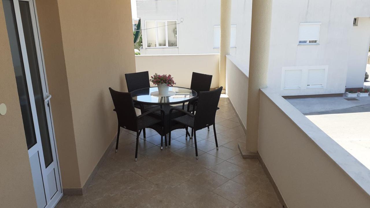 Apartman Nina Vodice Dış mekan fotoğraf